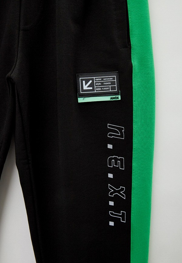 фото Брюки спортивные beneti