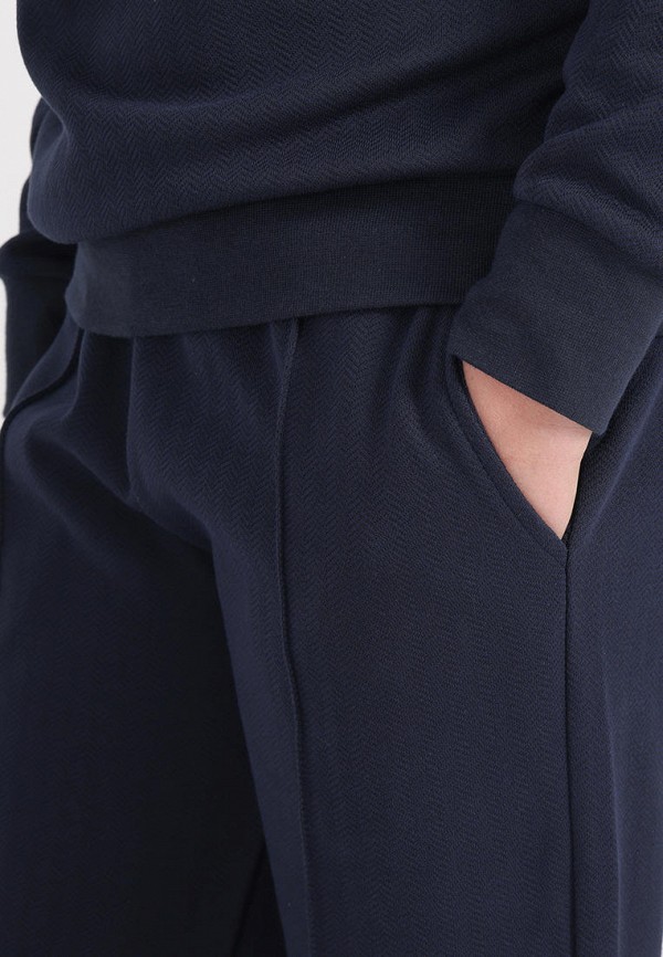 фото Костюм апрель