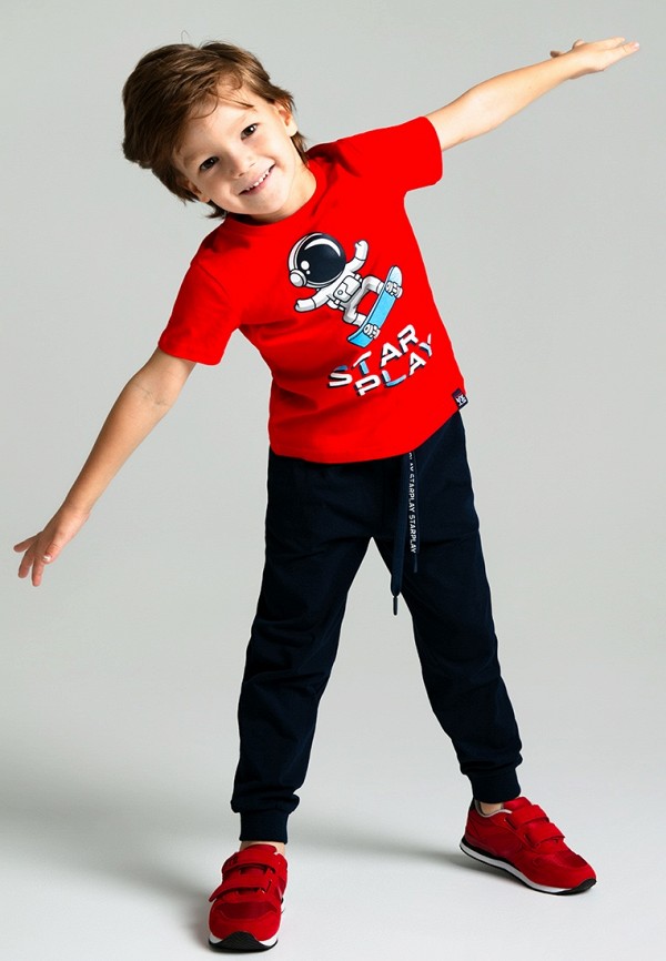 фото Футболка и брюки playtoday