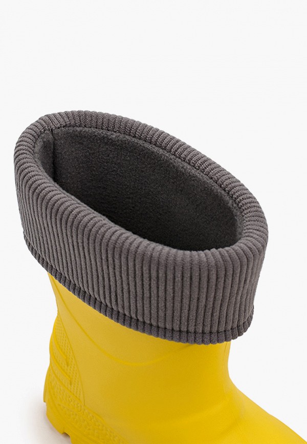 фото Резиновые сапоги и носки oldos