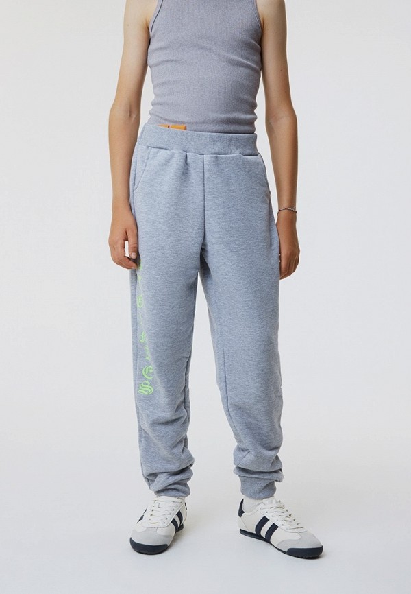 Брюки спортивные Stormies 3900₽