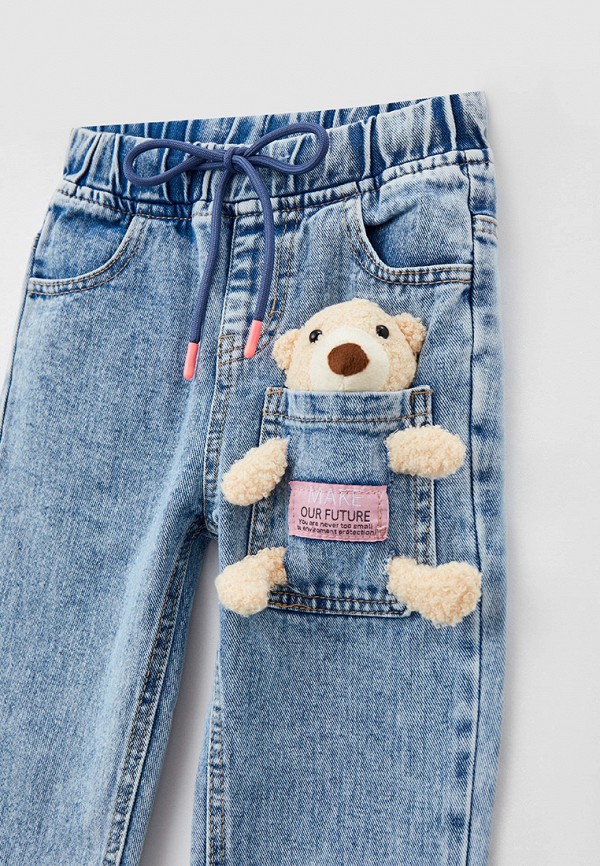 фото Джинсы и игрушка мягкая playtoday