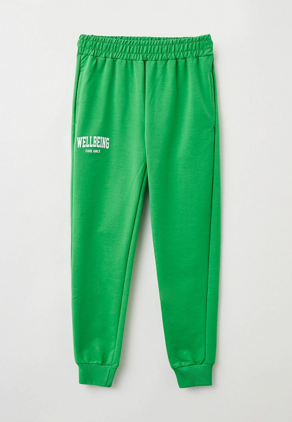 фото Костюм спортивный beneti