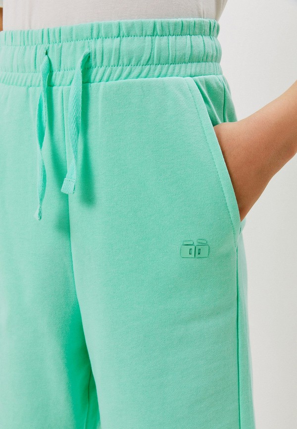 фото Шорты спортивные acoola