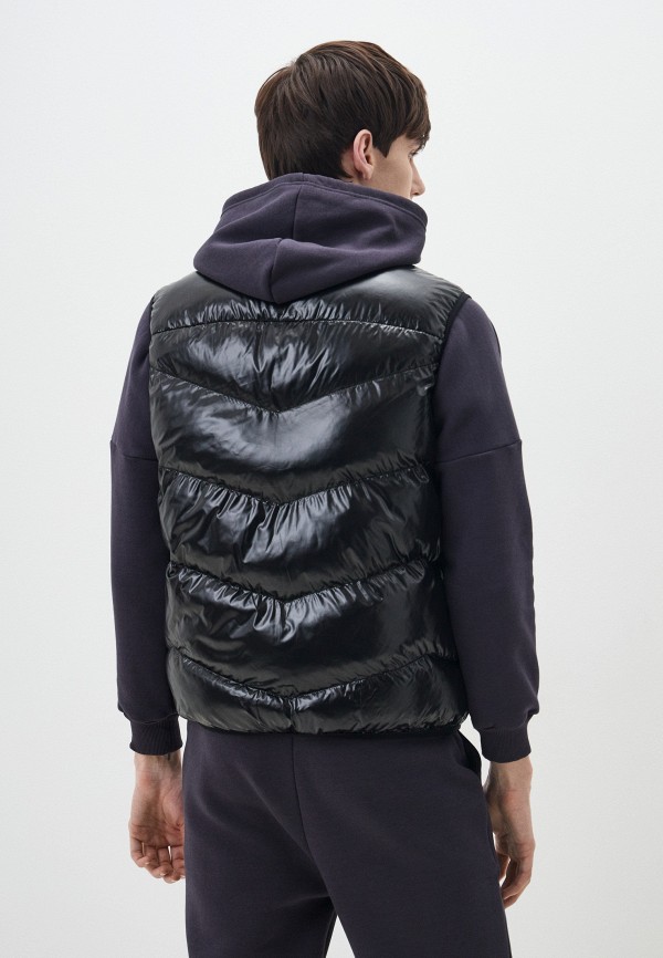 фото Жилет утепленный accross