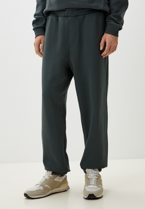 Брюки спортивные Mark Formelle 2700₽