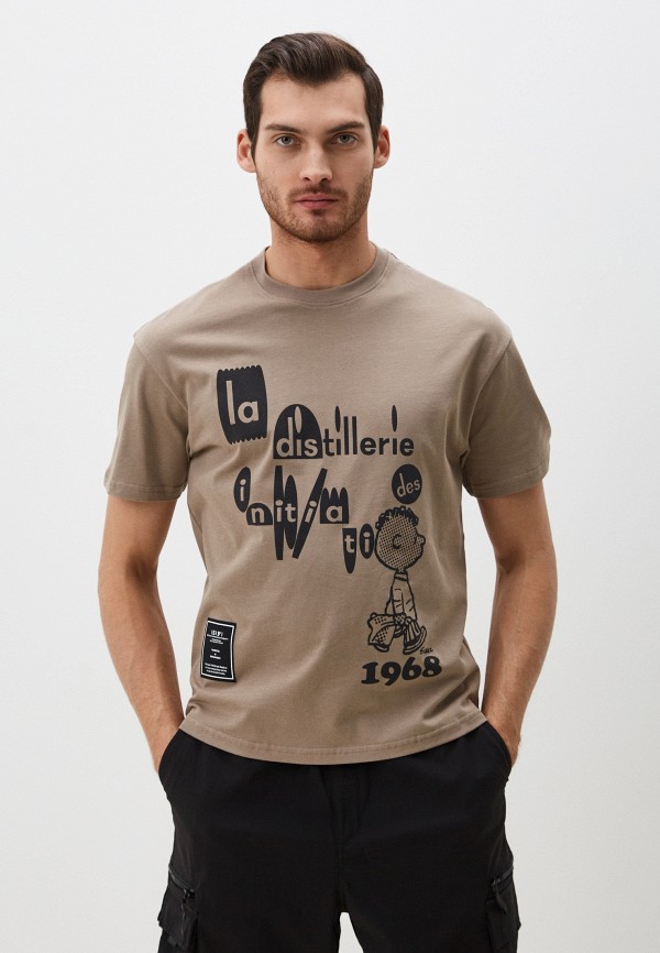 Футболка Qwentiny 1999₽