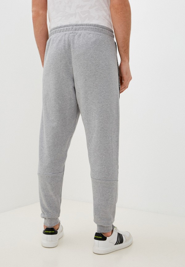 фото Брюки спортивные lacoste