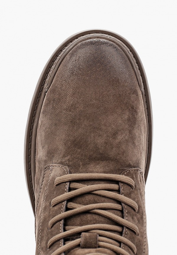 фото Ботинки escan