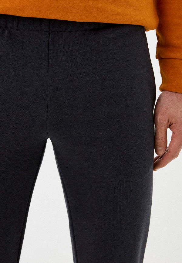 фото Брюки спортивные materia