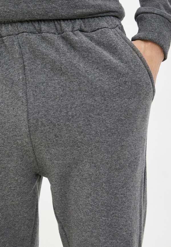 фото Брюки спортивные trendyol