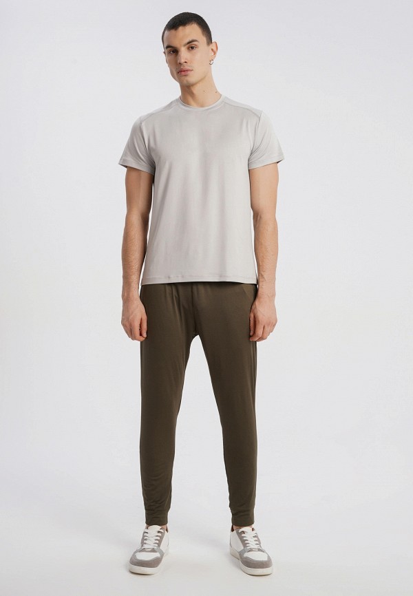 фото Брюки спортивные твое