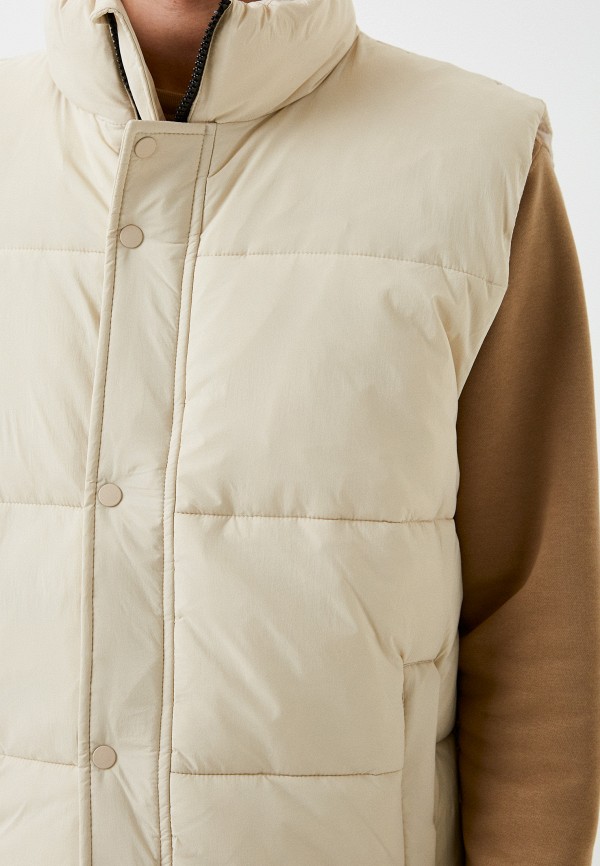 фото Жилет утепленный gloria jeans