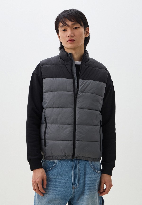 Жилет утепленный LC Waikiki 2999₽