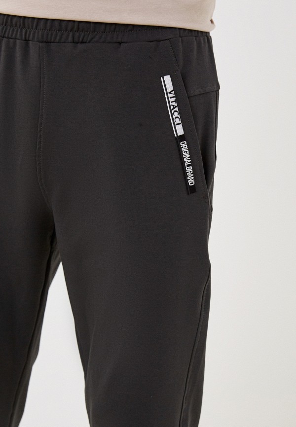 фото Брюки спортивные vitacci