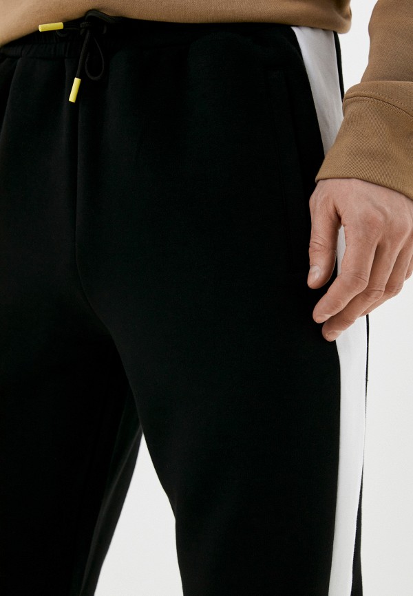 фото Брюки спортивные lacoste