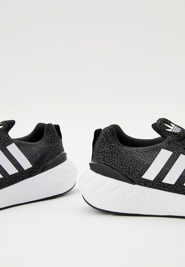 фото Кроссовки adidas