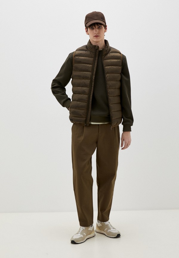 фото Жилет утепленный deeluxe