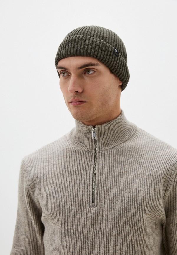 фото Шапка deeluxe