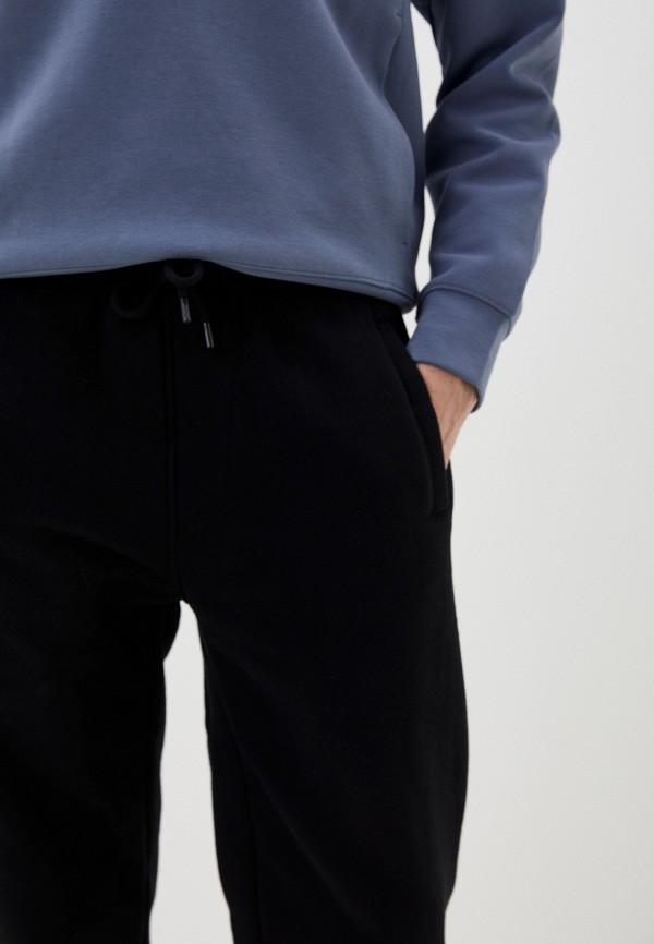 фото Брюки спортивные dewear