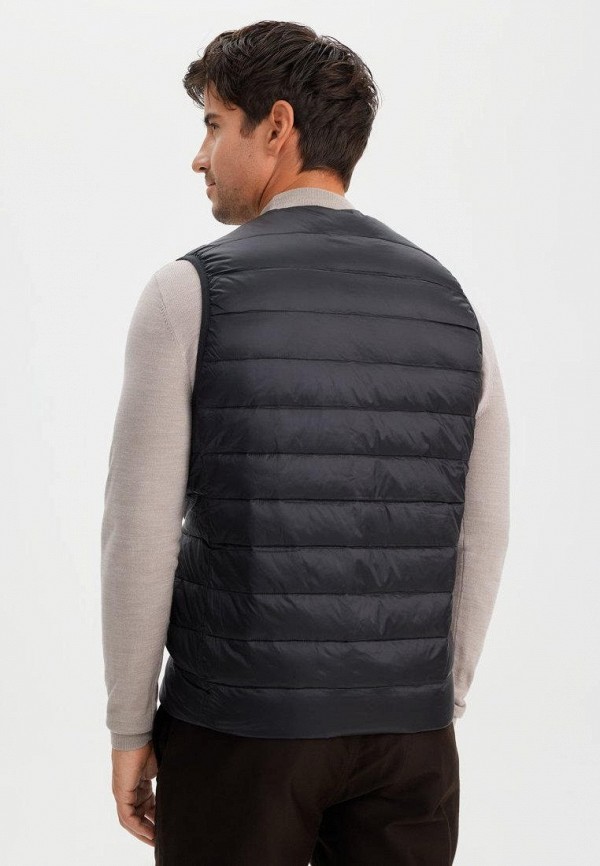 фото Жилет утепленный jc just clothes