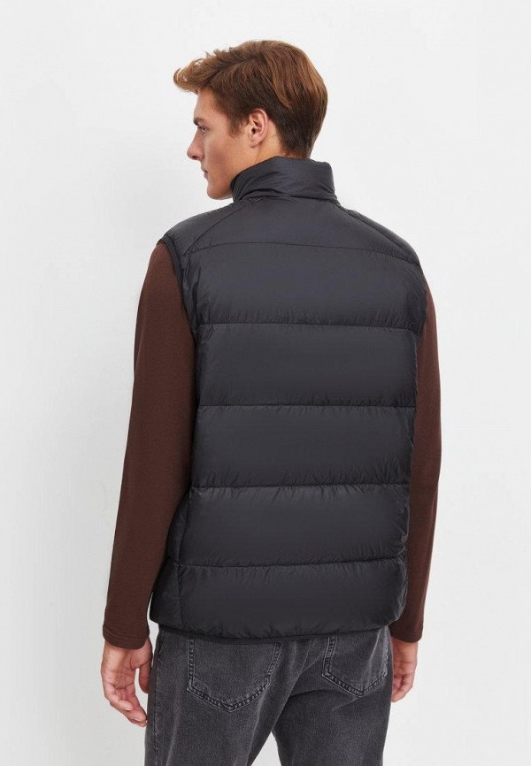 фото Жилет утепленный jc just clothes