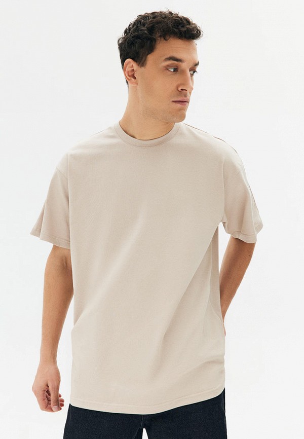 фото Футболка all we need