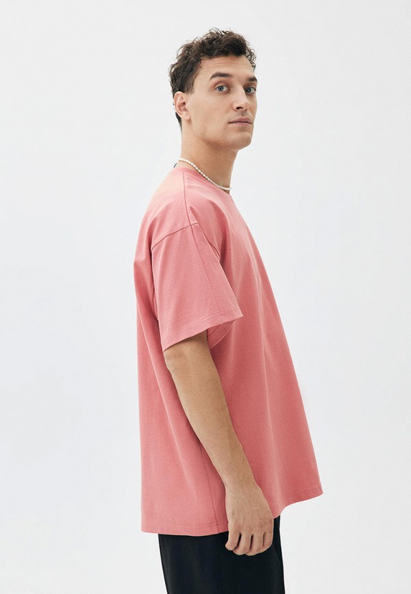 фото Футболка all we need