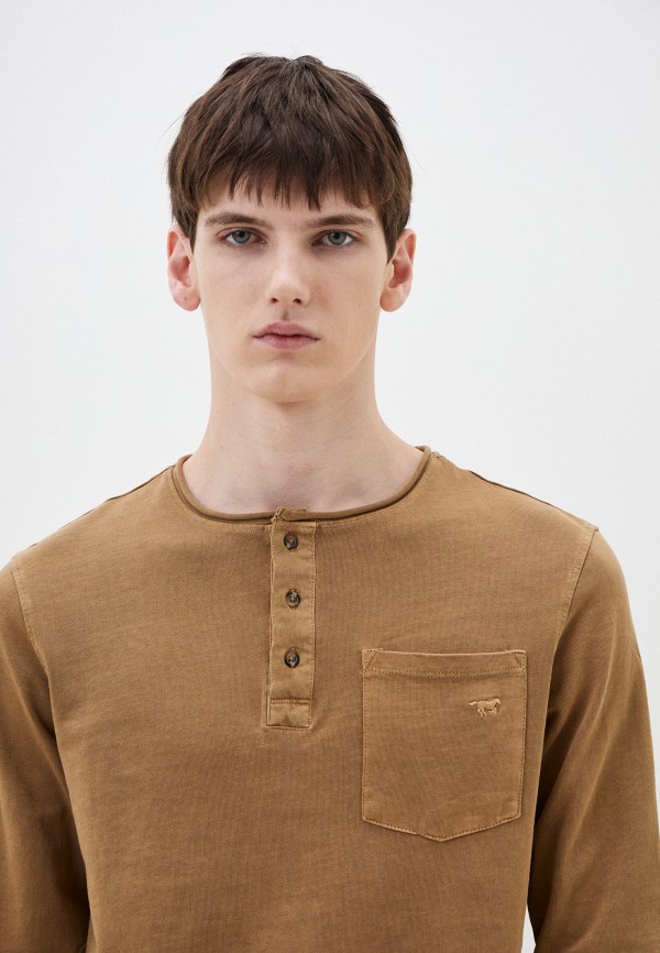 фото Лонгслив mustang