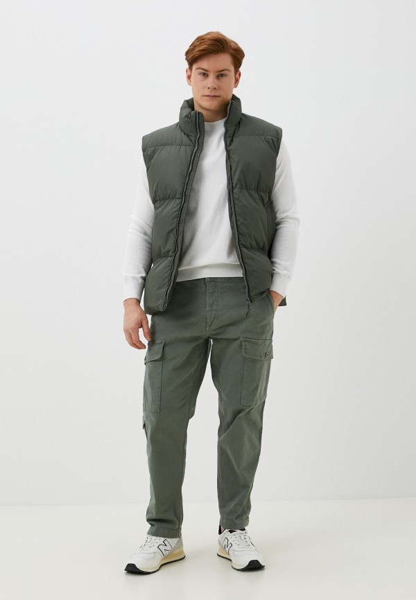 фото Жилет утепленный befree