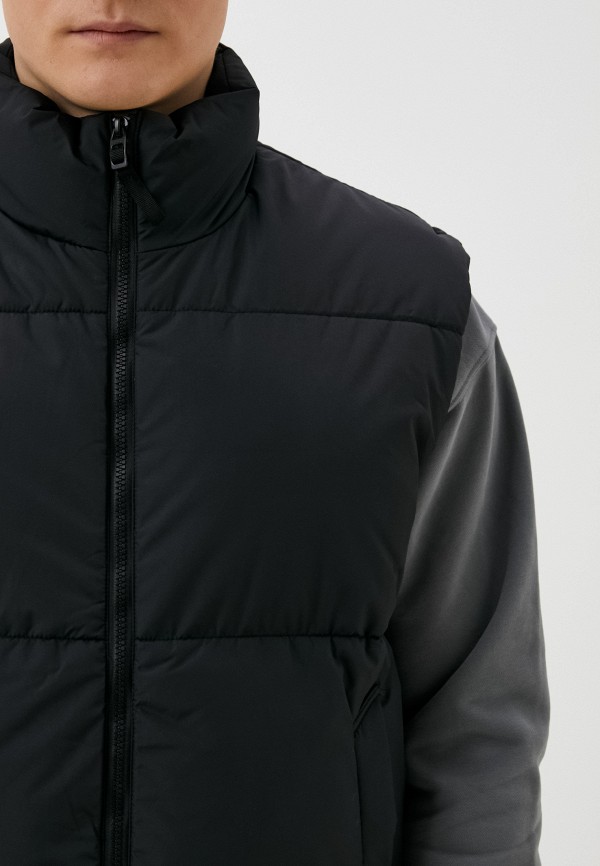 фото Жилет утепленный befree