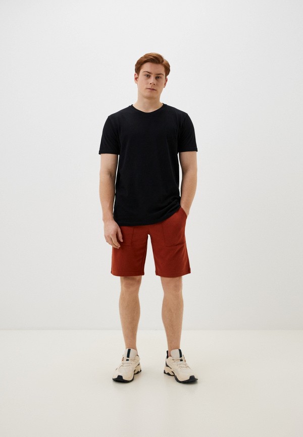 фото Шорты спортивные outventure