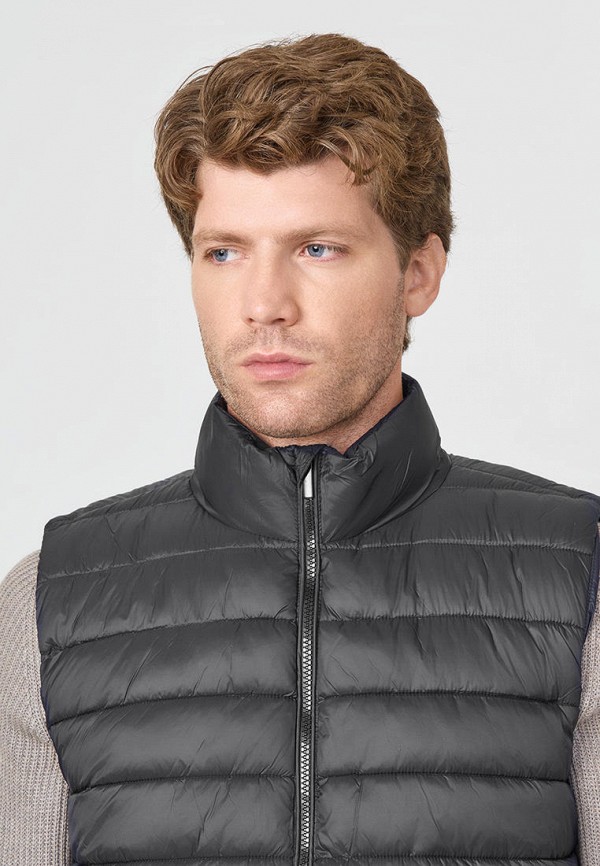 фото Жилет утепленный baon