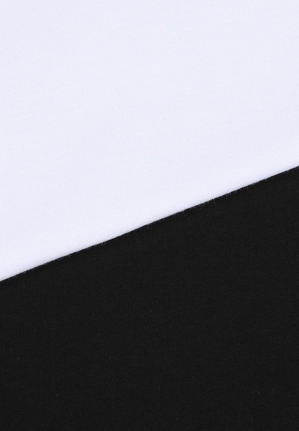 фото Футболки 2 шт. апрель