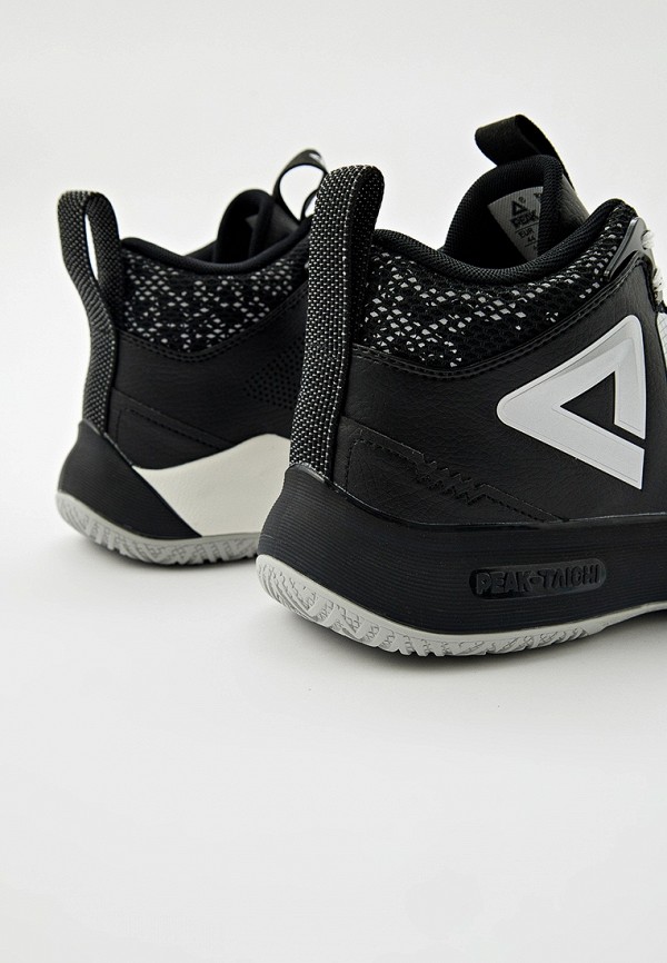 фото Кроссовки peak