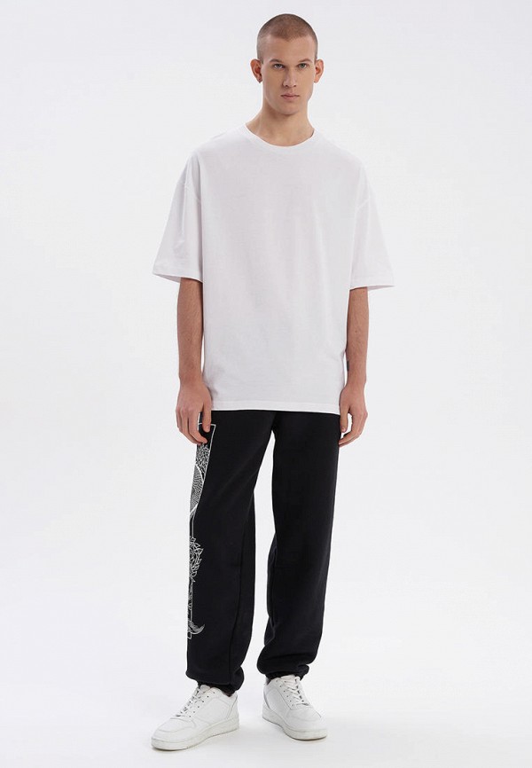 фото Брюки спортивные твое