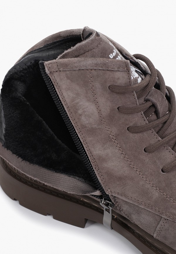 фото Ботинки escan