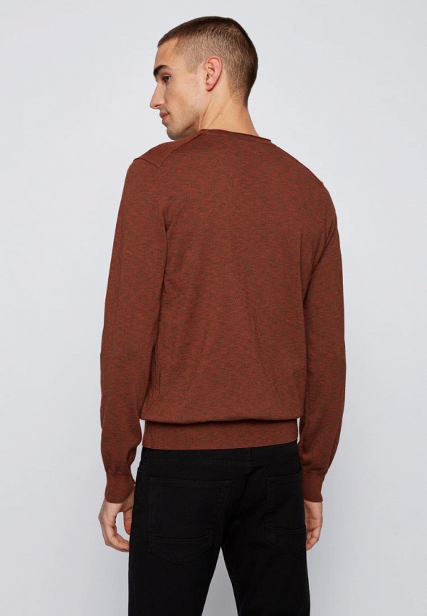 Джемпер Boss 5500₽