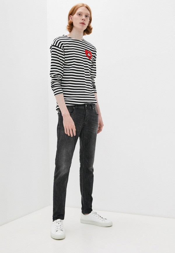 фото Лонгслив дом с маяком