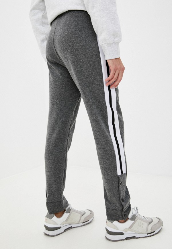 фото Брюки спортивные wild simbol