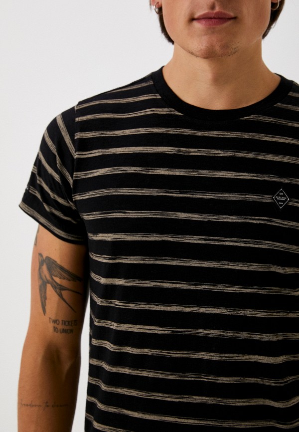 фото Футболка deeluxe