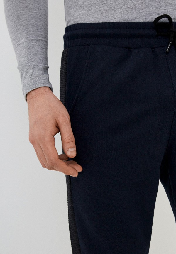 фото Брюки спортивные trendyol