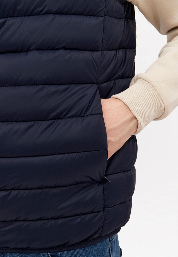 фото Жилет утепленный modis