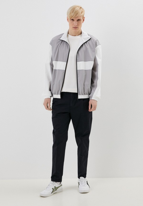 фото Ветровка o'stin