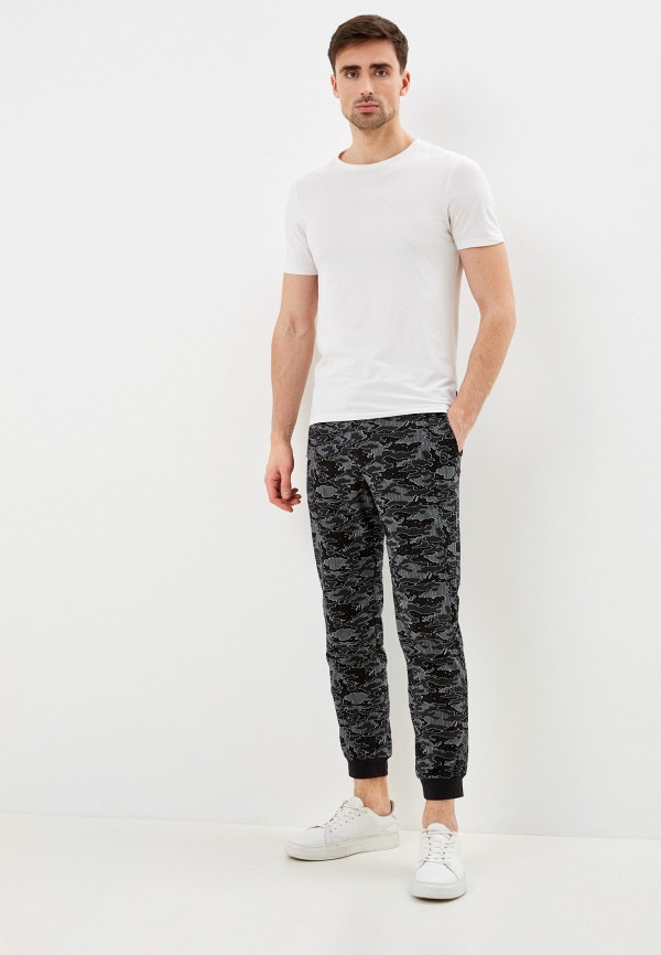 фото Брюки спортивные mark formelle