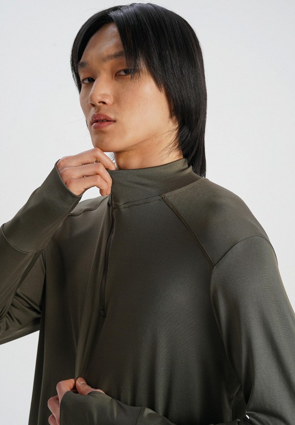 фото Лонгслив спортивный твое