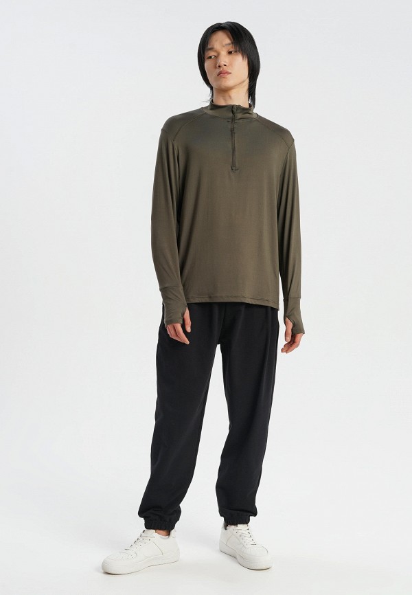 фото Лонгслив спортивный твое