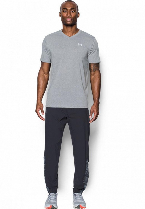 

Футболка спортивная Under Armour, Серый