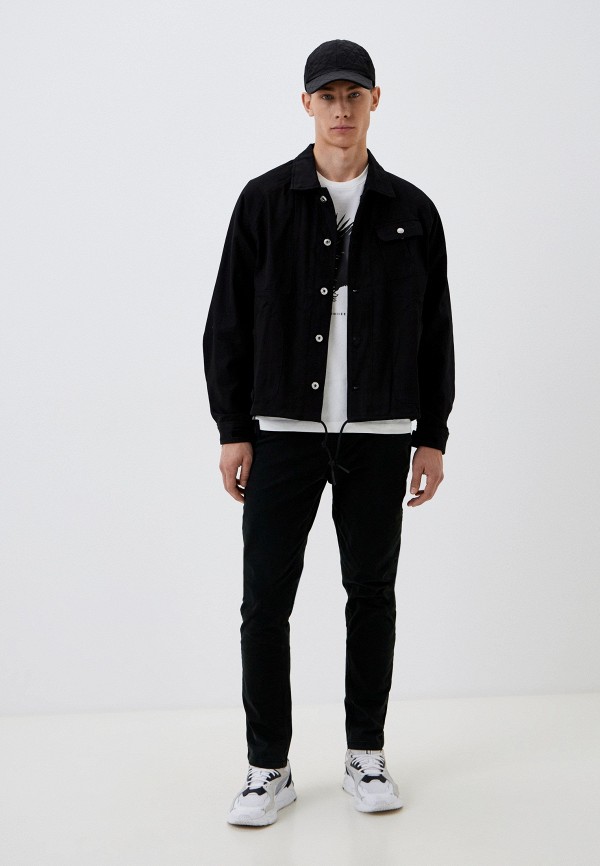 фото Куртка джинсовая qwentiny