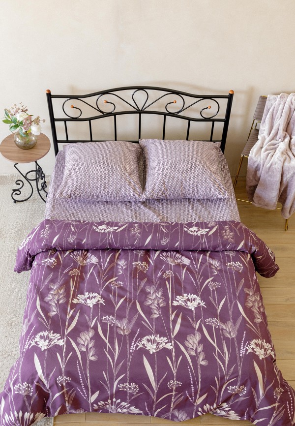 фиолетовый